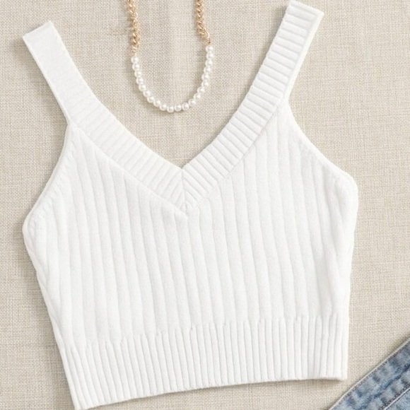 SHEIN Tops - Ribbed Knit Tank Top - M